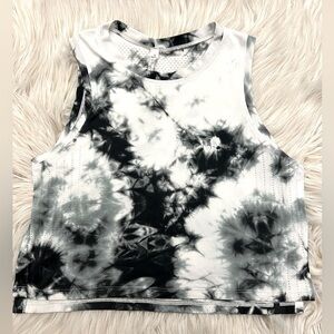 Lululemon Train to Be Tank XS Tie Dye Black White Coral Sleeveless Workout Top